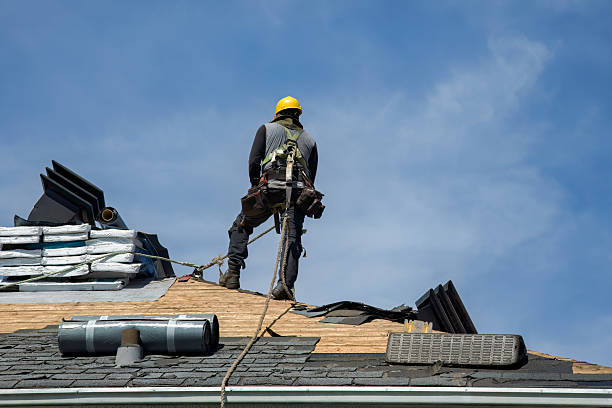 Professional Roofing technician working in White Swan, WA